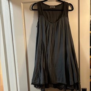 3/$15 Grey cotton babydoll dress, fully lined